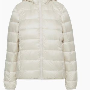 Aritzia TNA The Little Fuzzy Puff in Matte Pearl size XXS